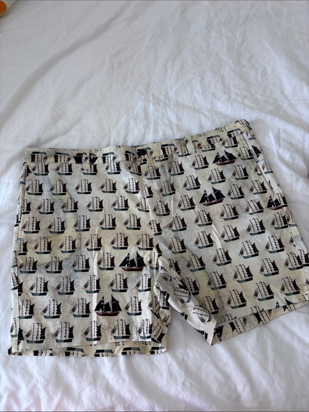 Men’s Anchor2Anchor Sailboat Print Cotton Shorts Size 38